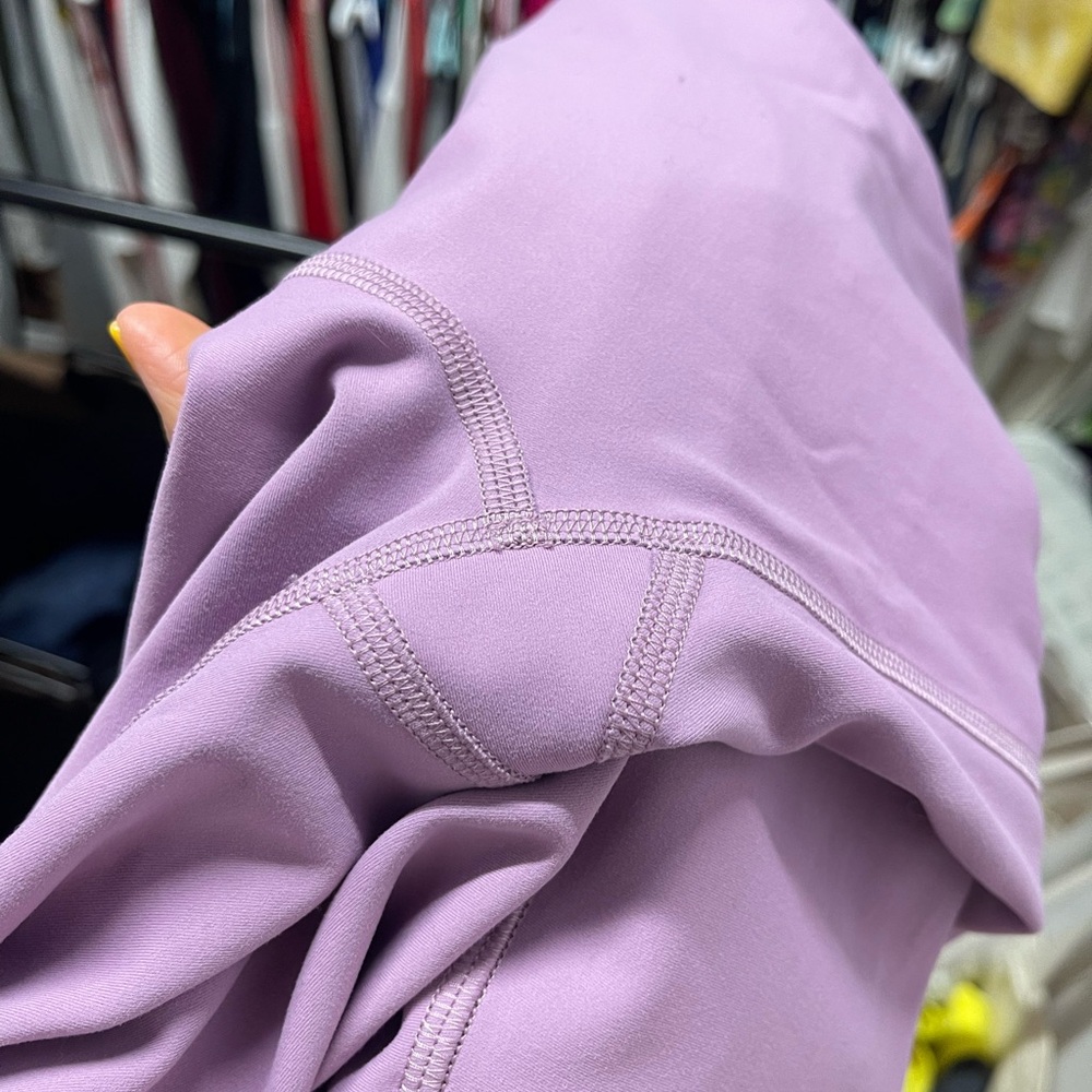 23” wunder train crop leggings - Picture 4 of 5